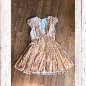 🥂 Kimchi Blue velvet holiday dress 🥂